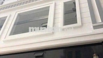CHO THUÊ NHÀ - 3PN 4WC - SẴN MÁY LẠNH - HẺM Ô TÔ - NƠ TRANG LONG - BT
