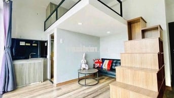 TRỐNG SẴN CĂN HỘ DUPLEX CÓ BAN CÔNG ĐÓN ÁNH NẮNG TỰ NHIÊN
