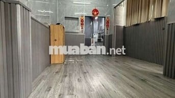NHÀ THUÊ CĂN GÓC 2 MT CÓ SÂN THƯỢNG  HẺM GIÁ 9 TRIỆU