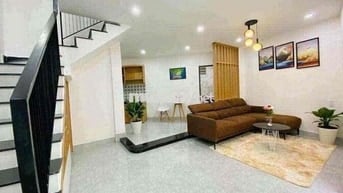 Nhà 2 tầng, 2 mặt kiệt – chỉ 2,45 tỷ!