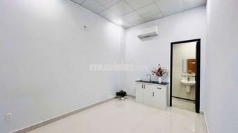 Gần ngã tư Bảy Hiền - gần Lý Thường Kiệt Q10 - Trọ rẻ sạch sẽ