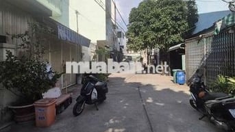 Hương Lộ 2 - Giáp Bốn Xã - Nhà Cấp 4 - 90m2 - hẻm 7m - 5tỷ hơn