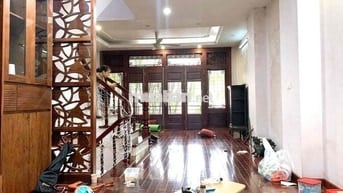 🆘 CẦU GIẤY – 45M – Ô TÔ BÉ ĐỖ CỬA – NHÀ CỰC LỘC 🔥