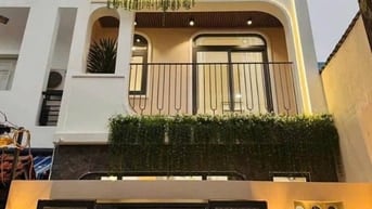 [4 tỷ 9] Nhà 78m2 Đ. Âu Dương Lân, chủ mới sơn sửa lại, SHR chính chủ