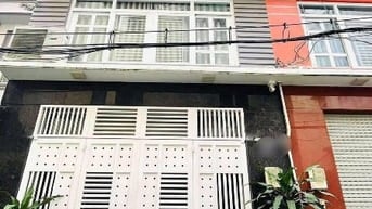 Phạm Thế Hiển, P.4, Quận 8 - Diện tích: 62,2m2 - Giá: 2Tỷ800 - Hẻm 6m 
