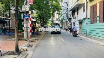 Vị trí quá VIP kinh doanh đỉnh - ngõ thông ô tô tránh, 5 tầng 6 ngủ