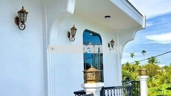 BÁN NHÀ MỚI ĐẸP (8x15) ĐOÀN THỊ NGHIỆP - MỸ THO. GIÁ 3 TỶ 650