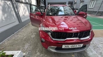 Kia Sonet 2023 Luxury 1.5 AT - 205000 km