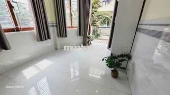 Cho Thuê Phòng Ban Công Full NT Gần KCX Tân Thuận, Cresent, Chợ Tân Mỹ