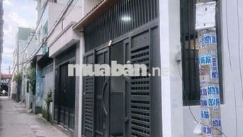 Nhà cấp 4 đúc DT 48m shr
 1/ Nguyễn Thị Kiểu ngay truong Lê Văn Thọ