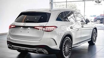 Mercedes Benz GLC 300 4Matic Model 2024 siêu đẹp