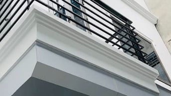 Chính chủ bán nhà Dương Văn Bé- Hai Bà Trưng diện tích 35m2 căn góc, n