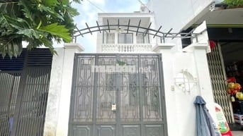 CHO THUÊ NHÀ 3 PHÒNG NGỦ FULL NỘI THẤT BẮC NHA TRANG GIÁ 14 TRIỆU/TH