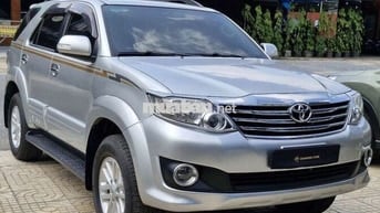 Toyota Fortuner 2013 2.7V 4x2 - 113000 km