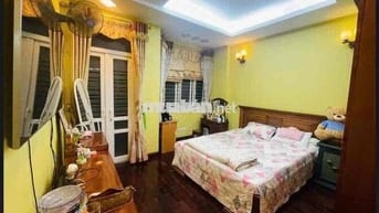 Bán nhà ở Mễ Trì. Oto đỗ cửa Dt: 52m x Mt: 4.5m Phường Từ Liêm
