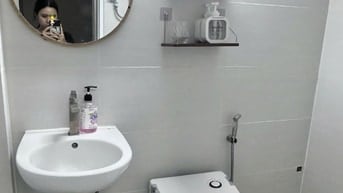 Cho thuê nhà chung cư đường Calmette, Quận 1
