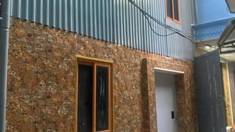 Chính chủ cho thuê nhà mới sửa lại 2 tầng, nhà ngách 116 Quan Thổ 1