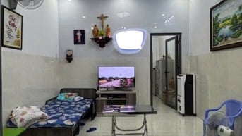 ** Giá 5,7 Tỷ TL [ 3,8 x 14 ] Vòng xoay Lê Đại Hành **