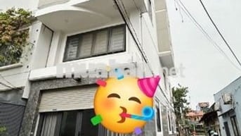 LÔ Góc 2 MT, 56m2, 4pn, Full nội thất, HXH, TT Q7, chỉ 10,8 tỷ
