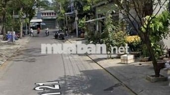 Bán nhà 3 tầng mới 4 phòng ngủ khu Mỹ An, Đà Nẵng gần bờ sông Hàn