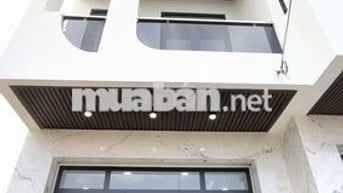 Hàng hiếm còn sót lại 1 căn 2 lầu chỉ 2.2tỷ tại Bình Dương dtsd 240m2