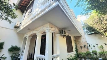 BIỆT THỰ HỒ BƠI SÂN VƯỜN - 12A1 NTMK - CAFE, NHÀ HÀNG, LƯU TRÚ