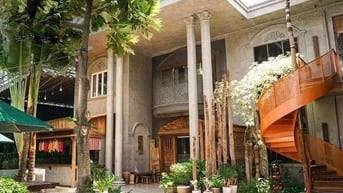 CHO THUÊ MB VÀNG CHO NHÀ HÀNG ĐẲNG CẤP – BIỆT THỰ HỒ XUÂN HƯƠNG, Q3