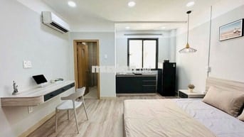 STUDIO cửa sổ thoáng ngay Ngả Tư Nguyễn Xí - Nơ Trang Long