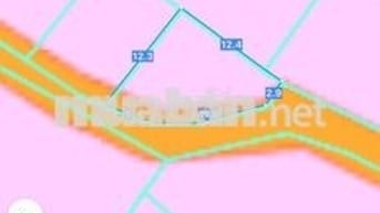 Cần bán gấp đất mặt tiền đường nhựa sổ riêng thổ cư