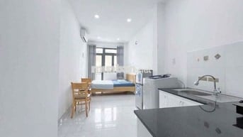 Tặng 1 tháng tiền phòng cho khách thuê sớm -  căn hộ full nội thất