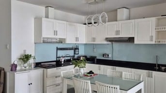 Phúc Yên, Phan Huy Ích, P15, TB, 115m2, 3PN, 2WC, Nội thất, 12tr/tháng