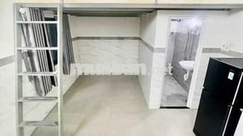 tìm 1 b nữ ở ghép hiện tại đang có 2 b