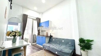 CHO THUÊ 2PN BAN CÔNG MÁY GIẶT RIÊNG NGAY CẦU NGUYỄN VĂN CỪ Q1