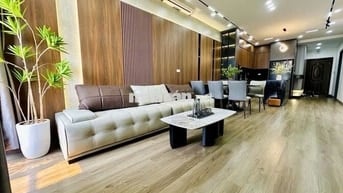 Chung Cư, Quang Trung – Hà Đông, 151 mét, Sát phố, 4 ngủ, Full NT