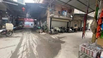 đất mặt chợ kinh doanh buôn bán,ac quan tâm ib zl 0898330698