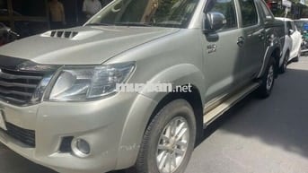 Toyota Hilux 2012, giá 365 triệu đồng