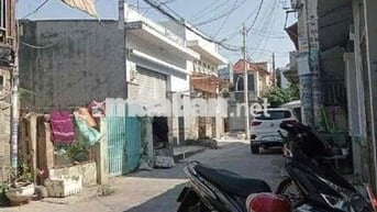NHÀ HẺM ÔTÔ KHU KINH DOANH SẦM UẤT GIÁ4,3TỶ