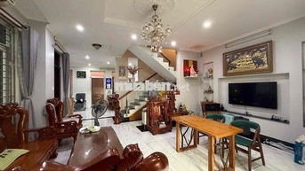 🏡Biệt Thự Sát Ngã Tư Ga Quận 12