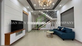 Nhà nguyên căn 4PN đẹp gần đường Hồ Xuân Hương – Đà Nẵng