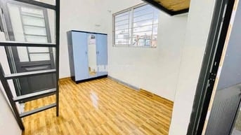 TRỐNG SẴN PHÒNG CÓ GÁC,CỬA SỔ TRỜI THOÁNG MÁT,TỦ ĐỒ 3TR9 PHAN VĂN TRỊ