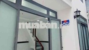 nhà 1 lầu 5x4,3. 2 phòng ngủ 2 tolet. mua bán vi bằng