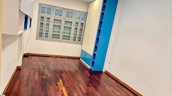 Cho thuê nhà riêng 32m2 x 5 tầng Nguyễn Xiển, Thanh Xuân 