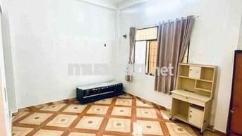 PHÒNG 25m2 TÁCH BẾP ĐỐI DIỆN BXMĐ
