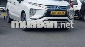 Cho thuê xác xe xpander màu trắng