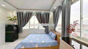 em có việc cần về quê nên muốn pass lại phòng