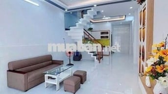 CHỈ NHỈNH 7TỶ- Ô TÔ VÔ NHÀ 4TẦNG MỚI 60M2- VƯỜN LÃI