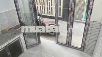 Bán nhà giáp Lê Văn Quới, 11 m2, nhỉnh 1 tỷ