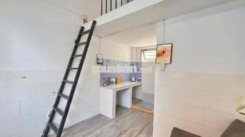 PHÒNG MÁY LẠNH 25M2 - GẦN ĐH UFM, KCX Q7