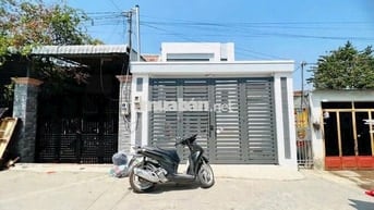 BÁN NHÀ GÁC LỬNG 1ty650 SỔ RIÊNG ĐÃ LÊN ĐẤT Ở ĐÔ THỊ