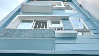 Bán nhà đẹp nở hậu 2 lầu 2 phòng ngủ hẻm Sư Vạn Hạnh, Quận 5